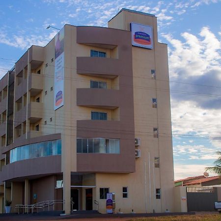 Hotel Premium Portal Do Cerrado Urucui Exterior photo